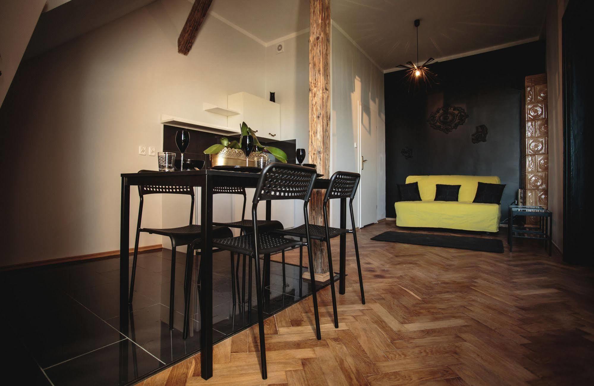 Boutique Apartments - City Center - The Main Market Square Kraków Exteriör bild